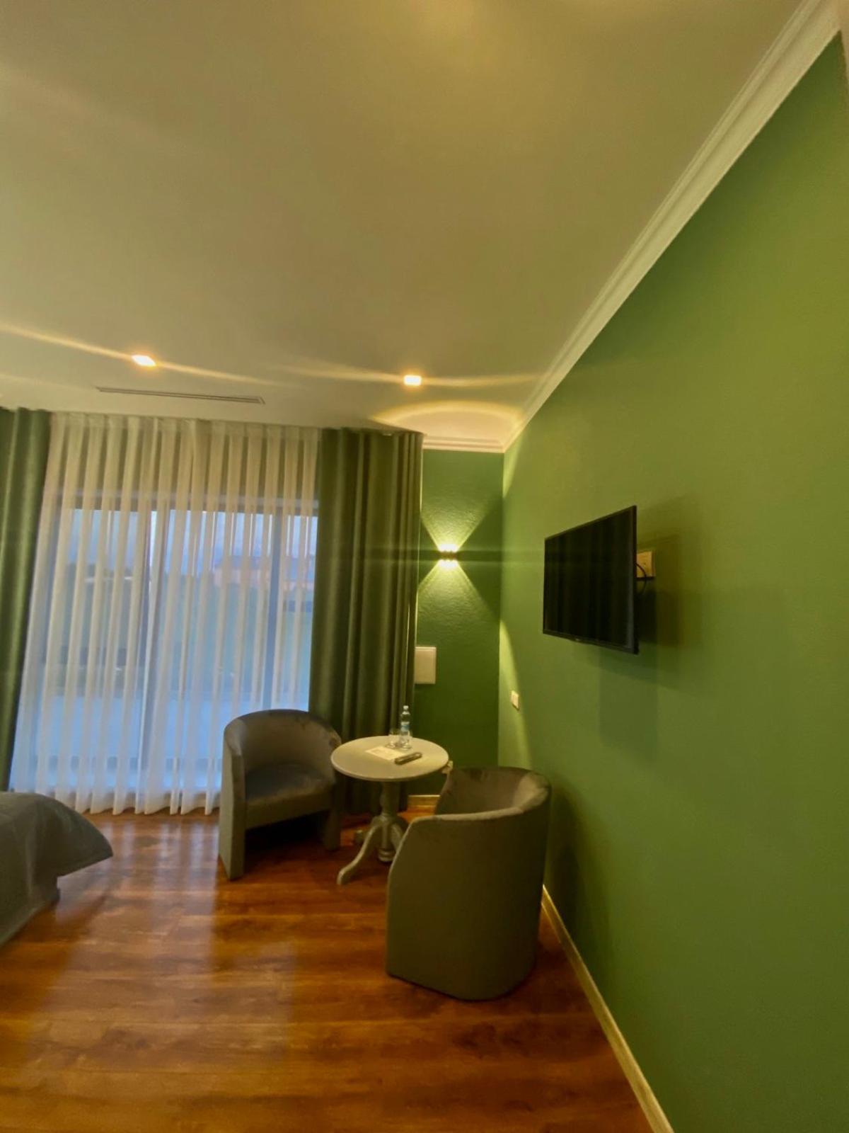 Royal Rest Apartment Bilokrynychchya Luaran gambar