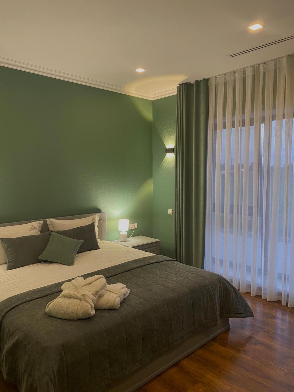 Royal Rest Apartment Bilokrynychchya Luaran gambar